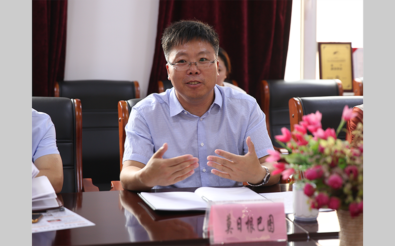 3 扎鲁特旗旗委常委、副旗长莫日根巴图发言.png