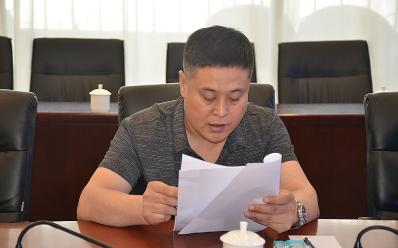 3.奈曼旗大数据中心主任郑伟发言.jpg 3.奈曼旗大数据中心主任郑伟发言.jpg
