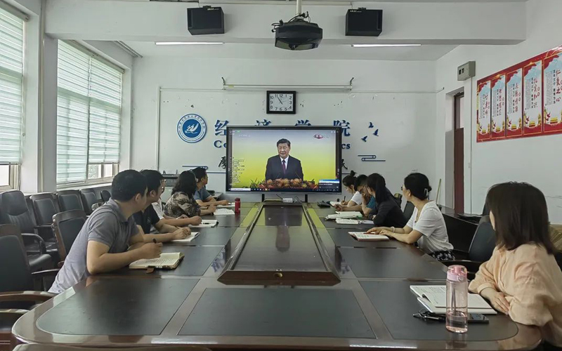 会议照片3.jpg