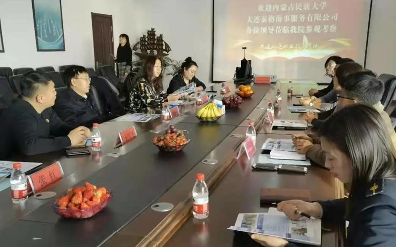 考察现场2.jpg 考察现场2.jpg
