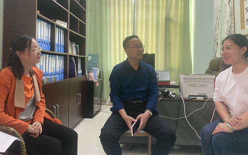 座谈会现场.jpg