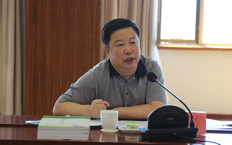 自治区政府副秘书长任福生讲话.JPG 自治区政府副秘书长任福生讲话.JPG