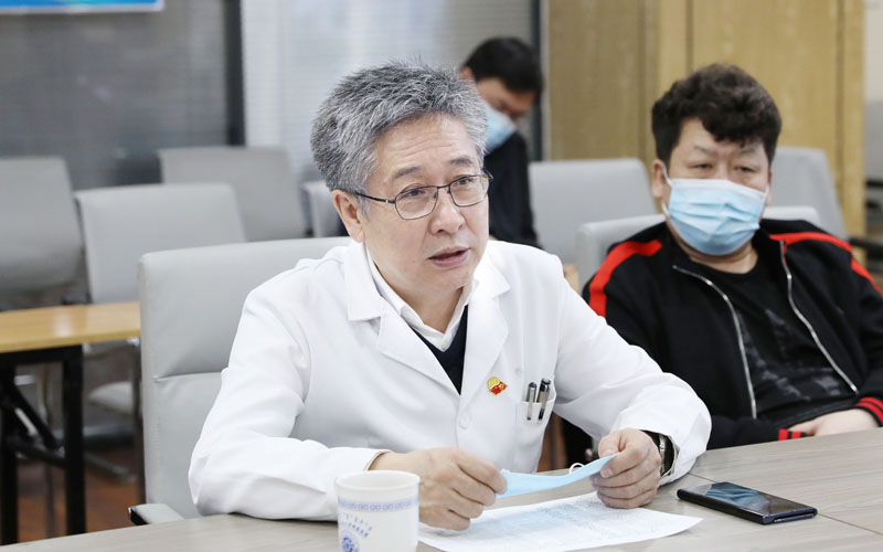 1.党委书记布仁巴图讲话.JPG 1.党委书记布仁巴图讲话.JPG
