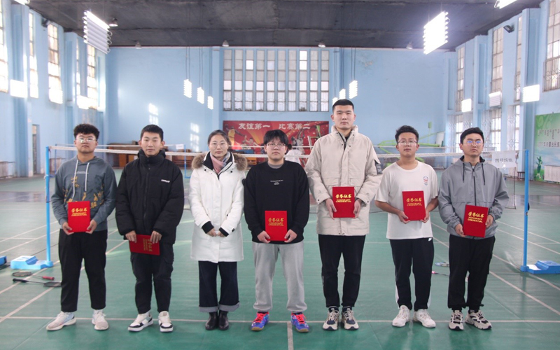 9颁奖合影二.jpg 9颁奖合影二.jpg