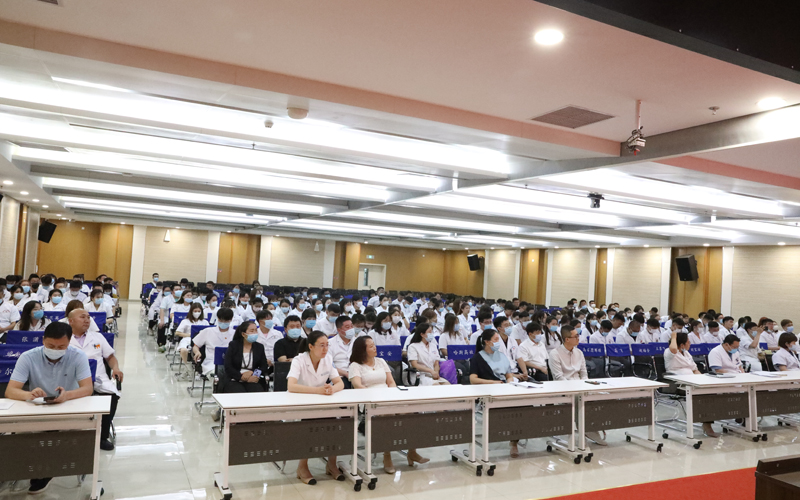 2.表彰大会现场.JPG