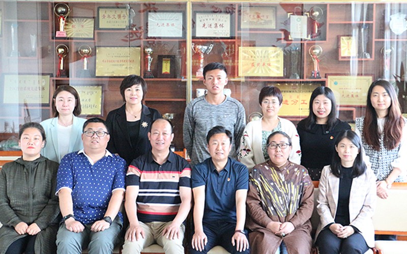 会后合影5.jpg