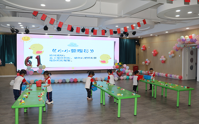 7.小班冷餐会.JPG