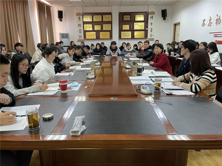 会议现场2.jpg
