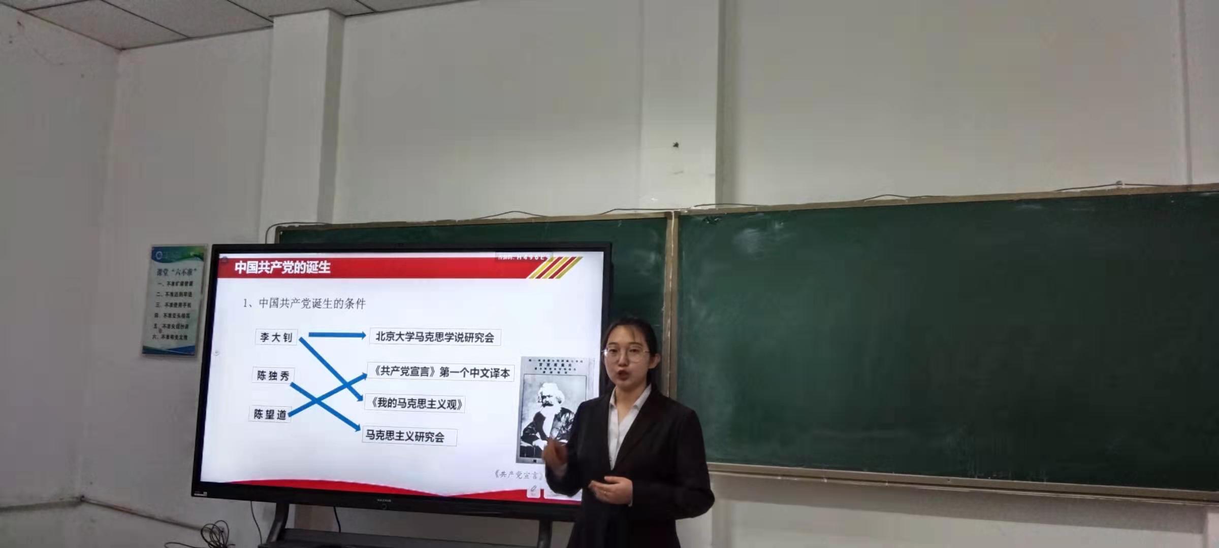 任佳欣19.jpg