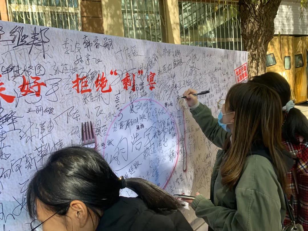 签名现场4.jpg