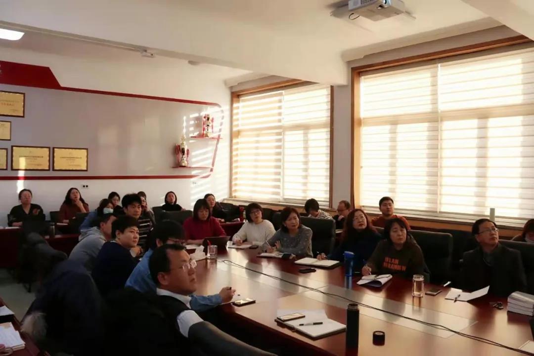 会议现场2.jpg