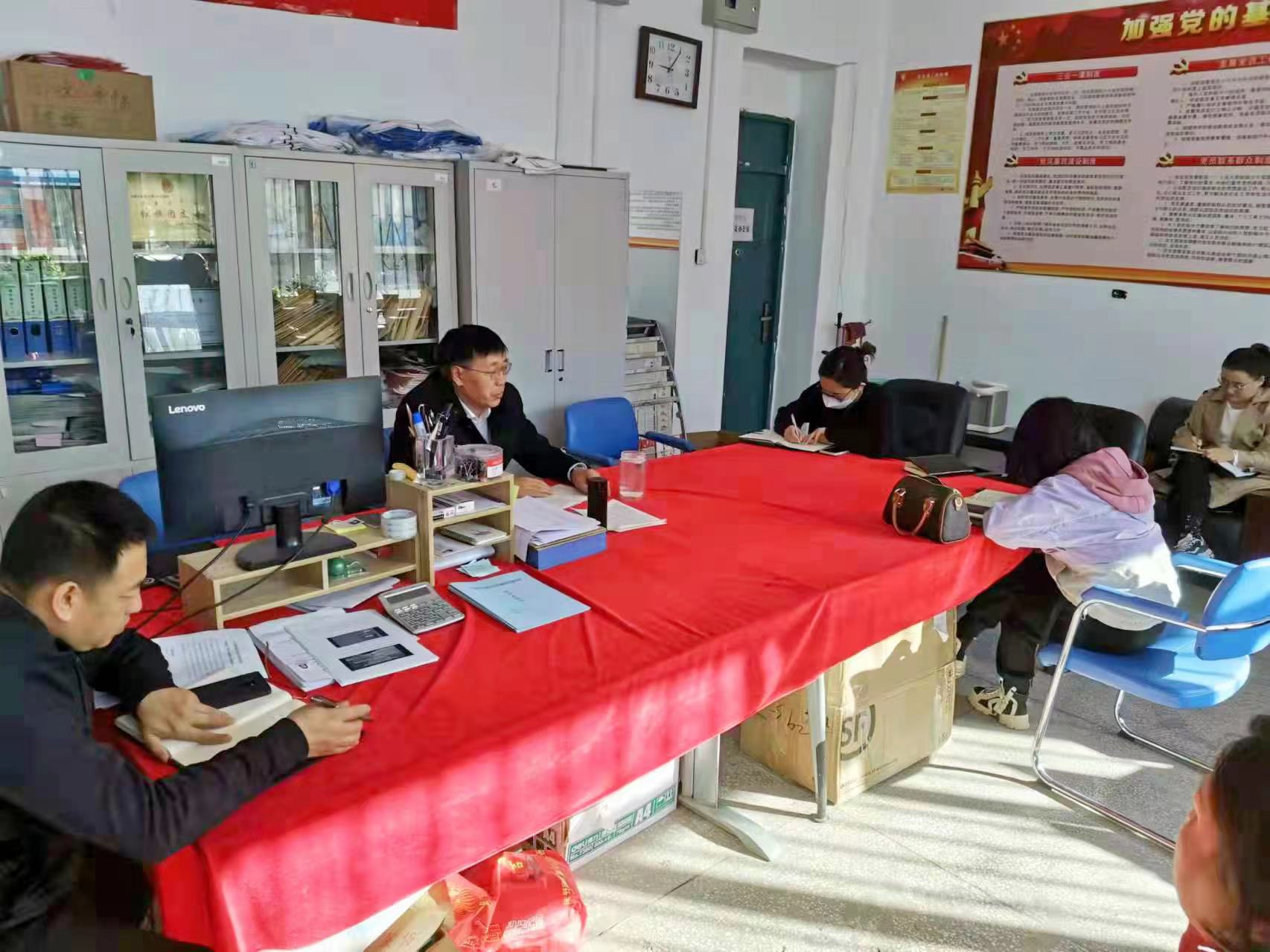 会议现场 (1).jpg