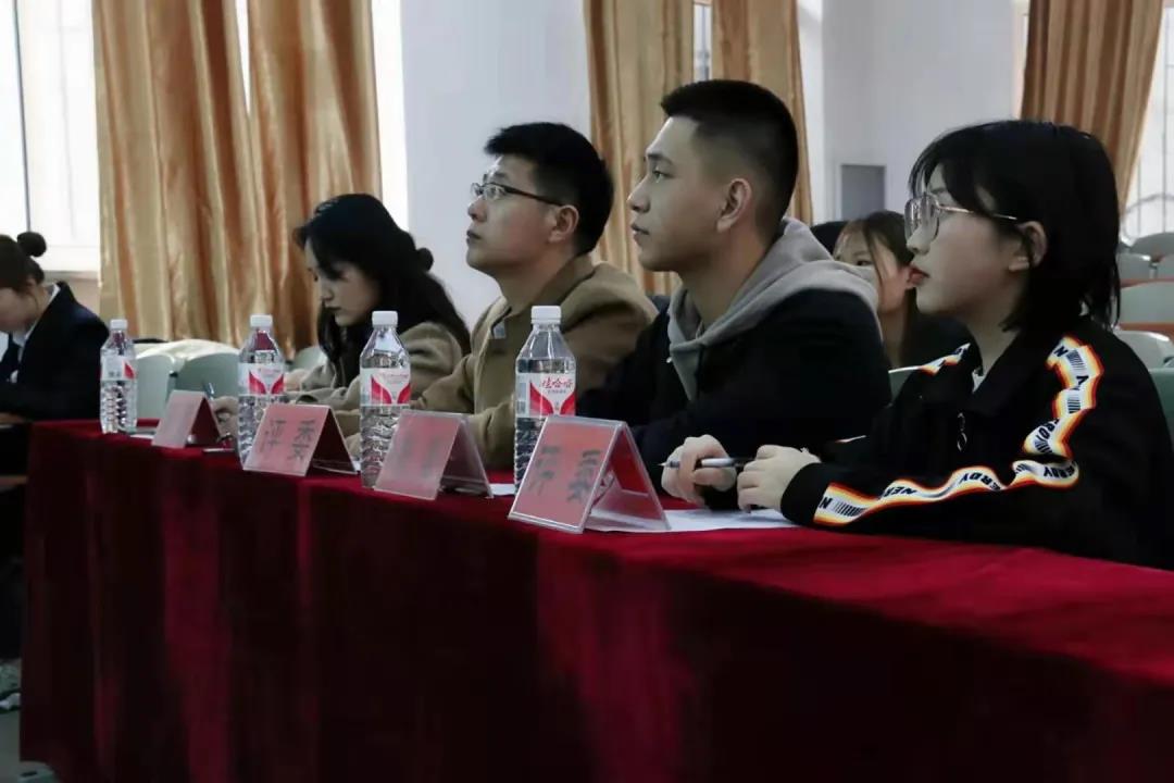 比赛现场.jpg