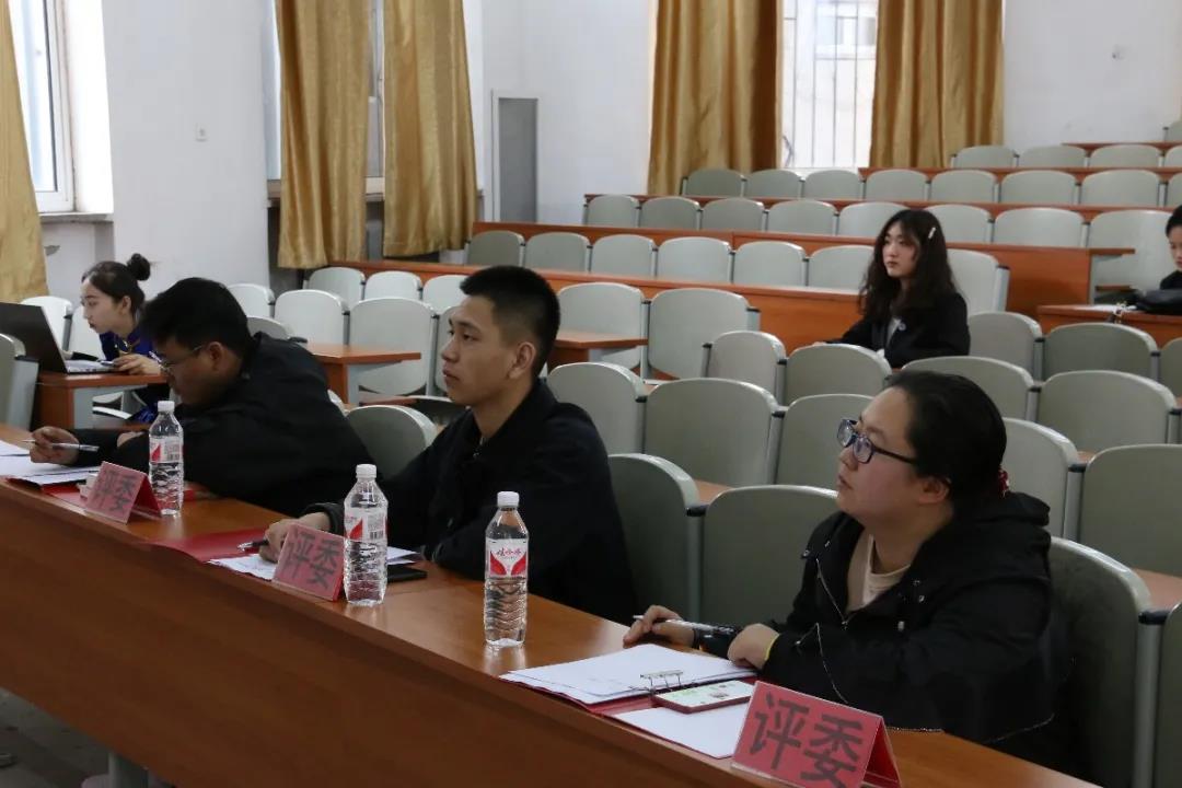 比赛现场.jpg