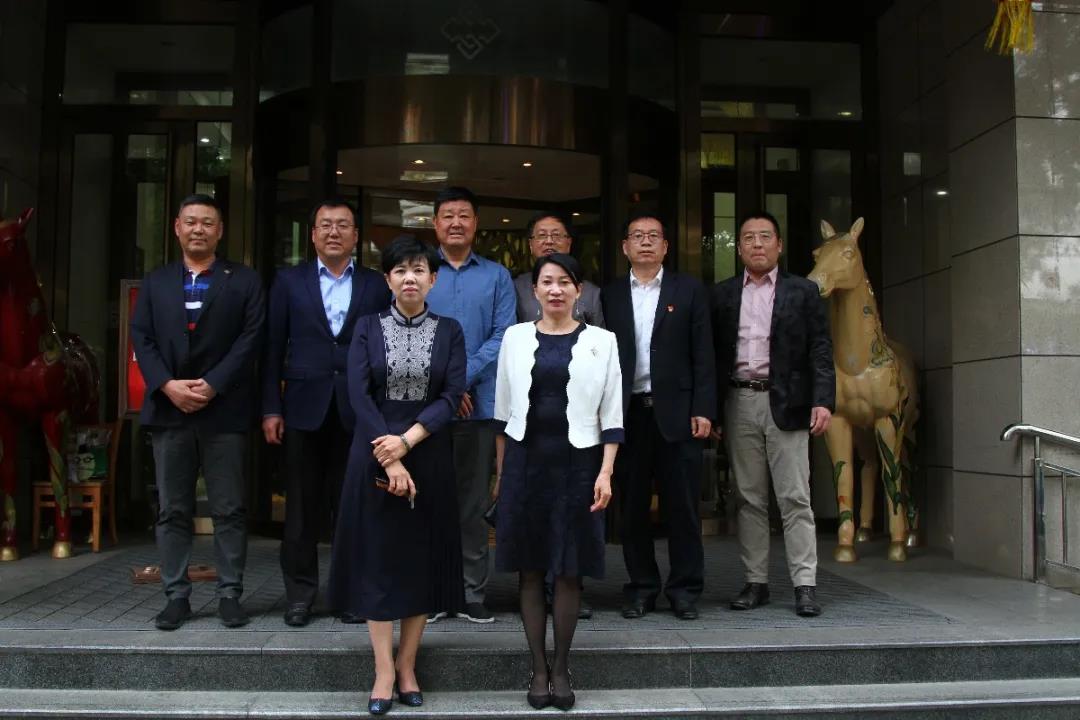 合影留念1.jpg