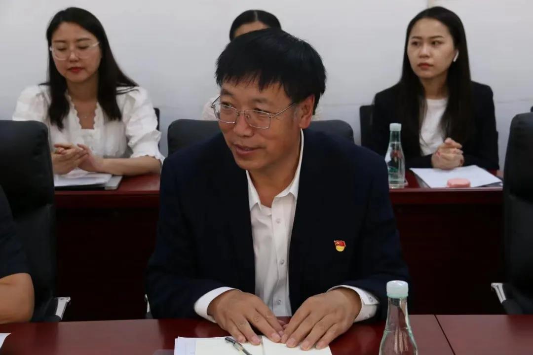 党委书记连儒来致闭幕辞.jpg