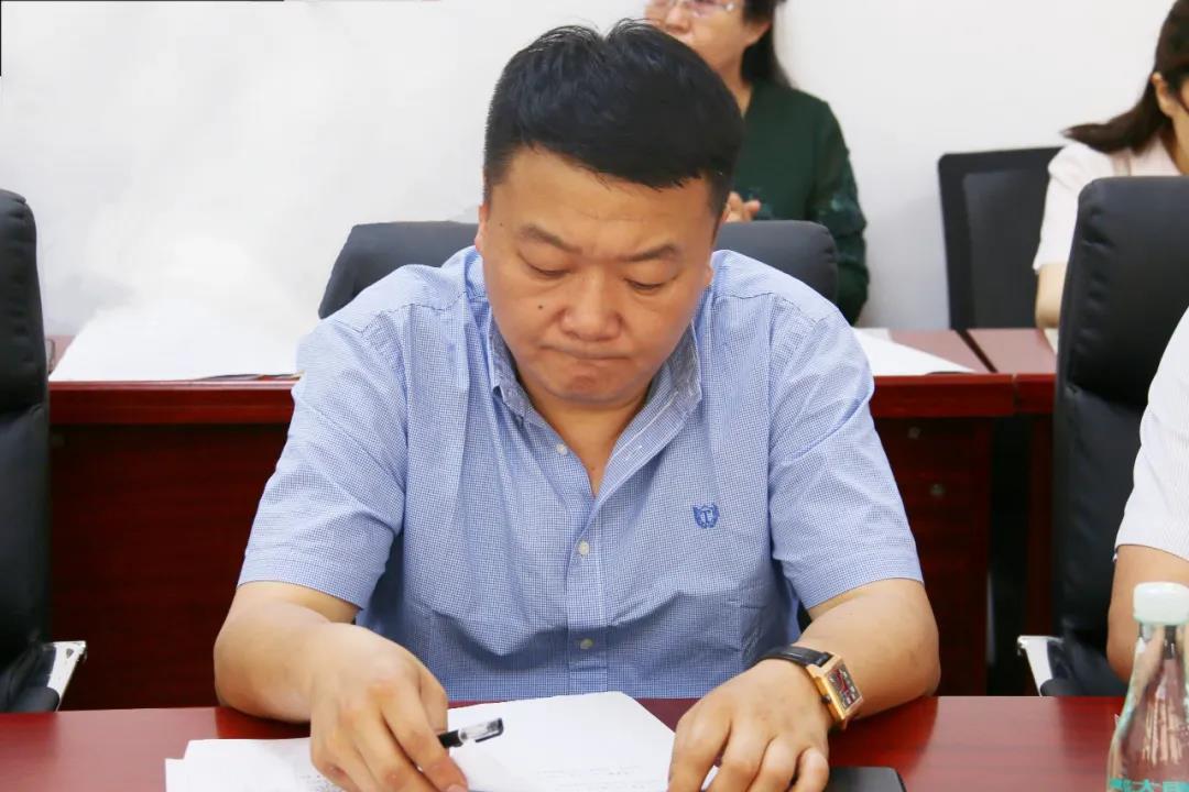 大连泰格海事服务有限公司总经理 王雪飞.jpg