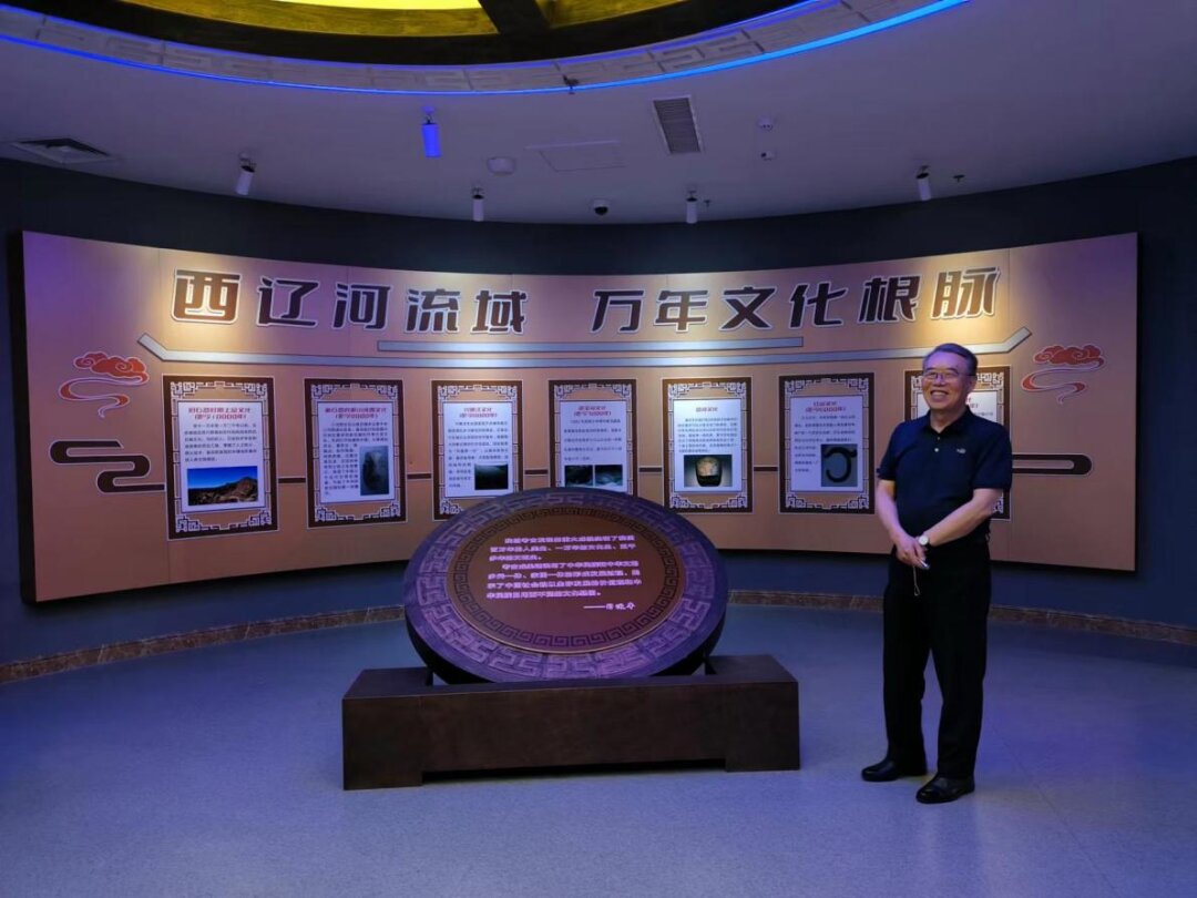 张铁男教授作专题演讲_proc.jpg