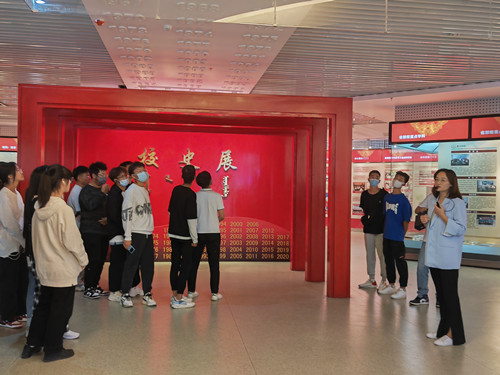 微信图片_20220919223804_副本.jpg
